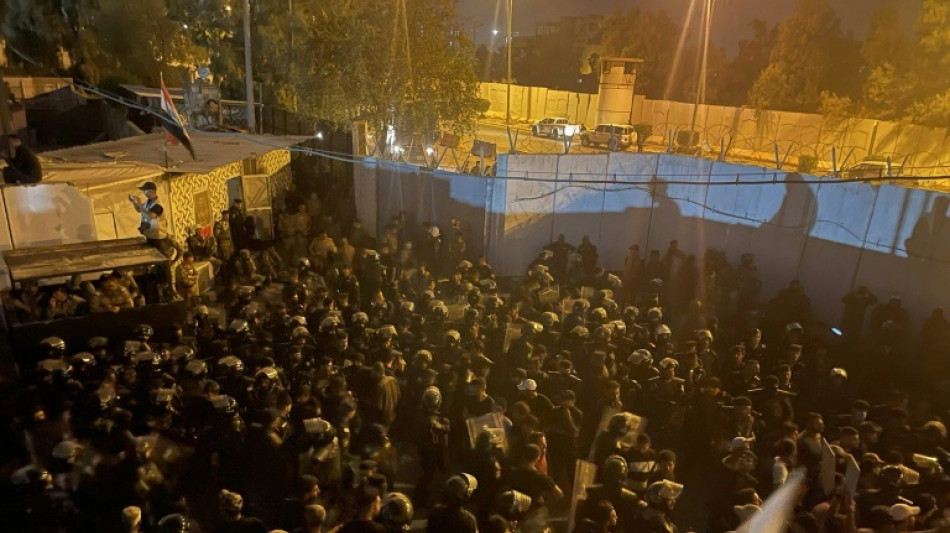 Schwedische Botschaft in Bagdad bei Demonstration in Brand gesetzt