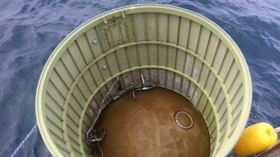 S&uuml;dkoreas Milit&auml;r birgt &Uuml;berreste von abgest&uuml;rztem Spionagesatelliten aus Nordkorea