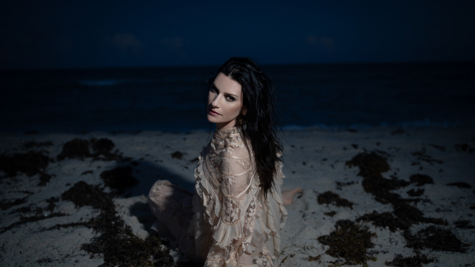 Laura Pausini, nomination ai Latin Grammy per l'ultimo album Yo canto 2