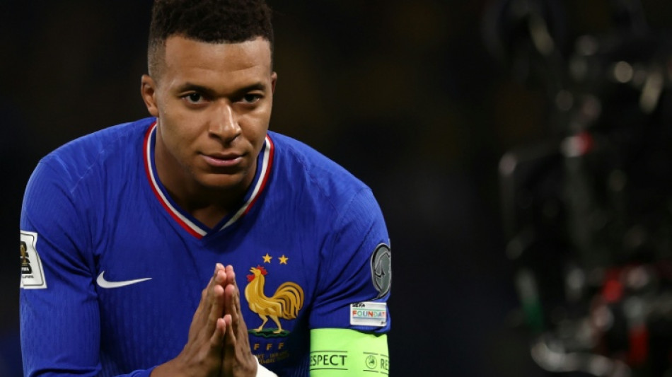 "Mbapp&eacute; n&atilde;o precisa correr 11 km por jogo", diz Deschamps