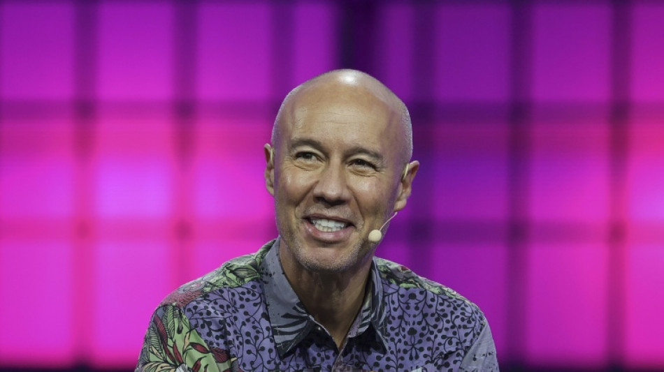 Uber y Lyft ven una evoluci&oacute;n gradual hacia los veh&iacute;culos aut&oacute;nomos, en la Web Summit de Lisboa