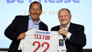 Foot: l'Olympique lyonnais en passe d'&ecirc;tre c&eacute;d&eacute; &agrave; l'Am&eacute;ricain Textor