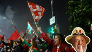 Wahlkrimi in Brasilien: Lula setzt sich laut Wahlgericht in Stichwahl gegen Bolsonaro durch