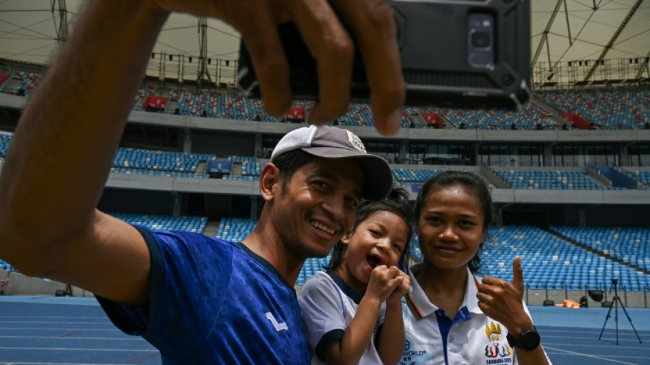 Athl&eacute;tisme: arriv&eacute;e derni&egrave;re, Bou Samnang a conquis le coeur des Cambodgiens