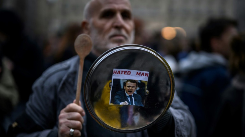 Des concerts de casseroles pour le 1er anniversaire de la r&eacute;&eacute;lection de Macron