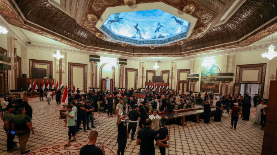 Al menos 15 muertos en Irak tras anuncio de retirada pol&iacute;tica de l&iacute;der chiita Sadr