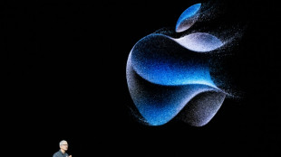 Apple atende exigência da UE e apresenta novo iPhone 15 com entrada USB-C