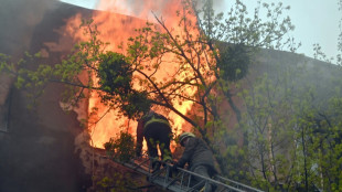 L'Ukraine veut combattre "jusqu'au bout" &agrave; Marioupol, s&eacute;rie de frappes sur Kharkiv