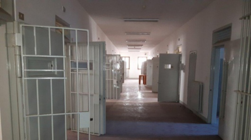 Inchiesta carcere Prato, anche stupri e torture tra detenuti
