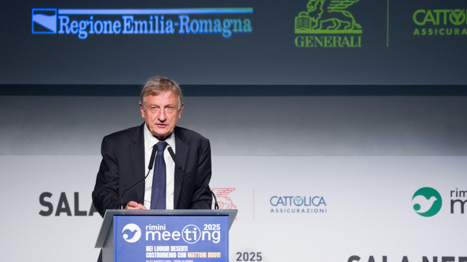 Scholz (Meeting), i migranti vanno accolti in modo umano