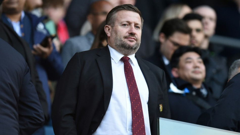 Man Utd CEO Arnold to leave the club