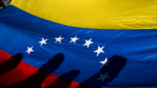 'Dólar clandestino' dispara na Venezuela