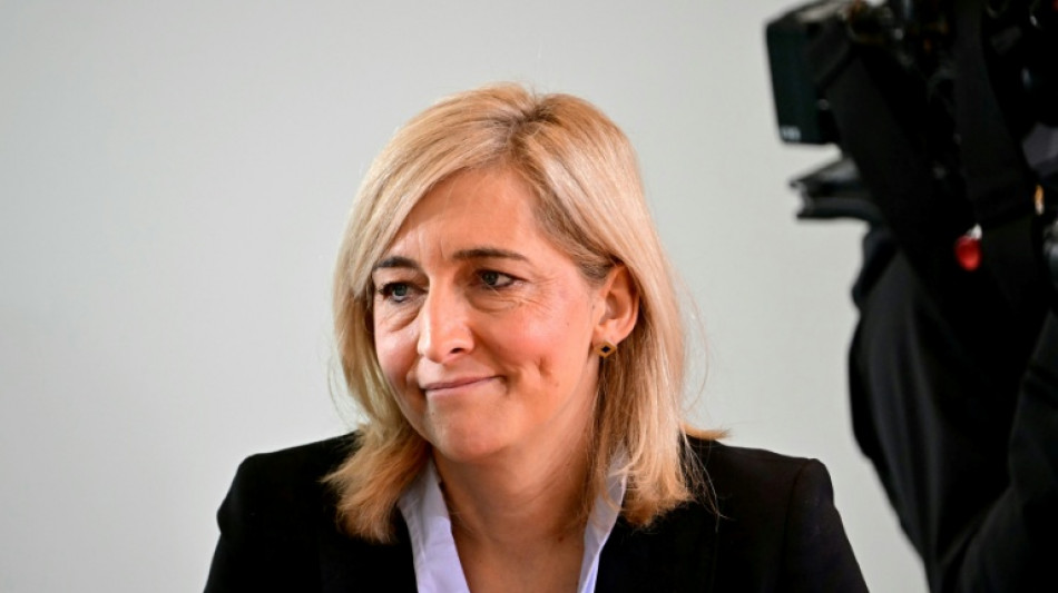 Warken erw&auml;gt Wiedereinf&uuml;hrung von Praxisgeb&uuml;hr f&uuml;r gesetzlich Versicherte