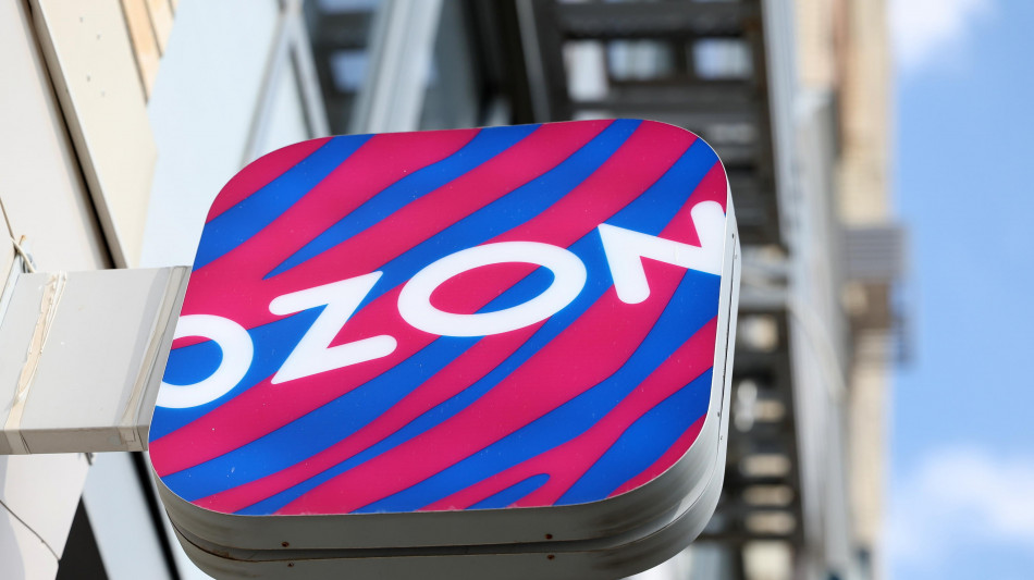 Droni Kiev su hub Ozon in Russia, 500 dipendenti evacuati