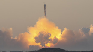 Blue Origine e Space X annullano partecipazione a Vertice dello Spazio di Parigi