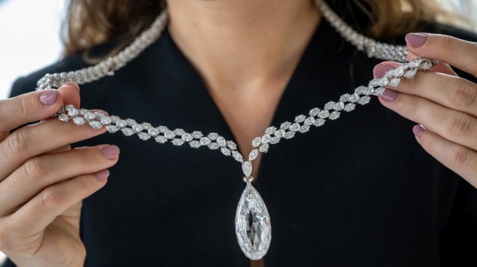 Primera parte de venta de joyas de millonaria vinculada al nazismo dej&oacute; 155 mdd USD