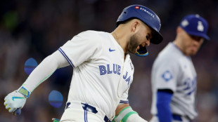 Mets sign Bichette after Tucker opts for Dodgers: reports