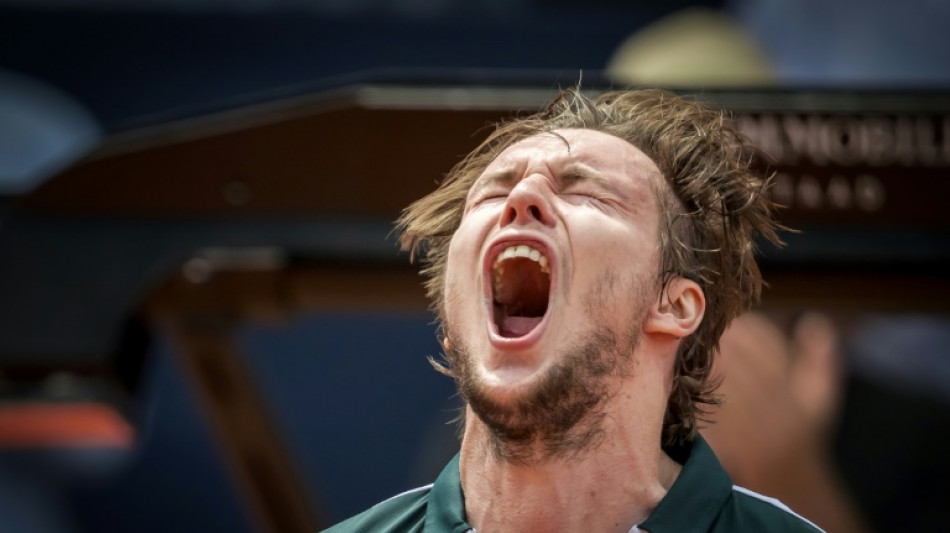 Bublik wins first clay title in Gstaad