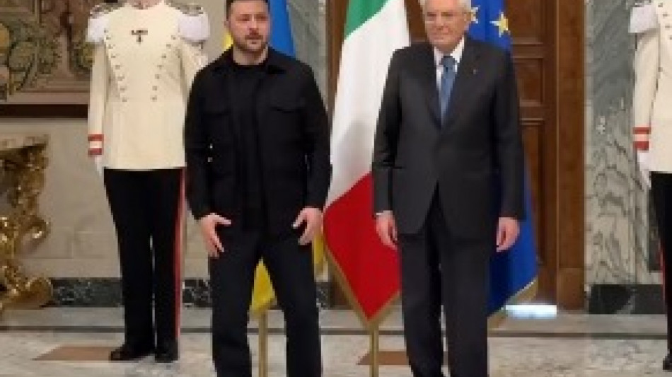 Mattarella, si aprano negoziati per ingresso Kiev nella Ue