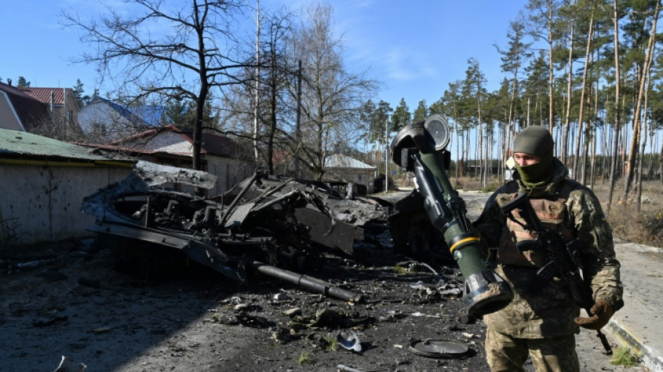 Un soldado ucraniano agradece a los brit&aacute;nicos por ayudarle a destruir un tanque ruso