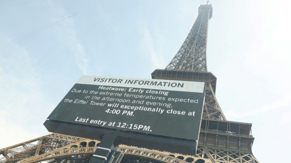 La Torre Eiffel y el Louvre adelantan la hora de cierre por la ola de calor