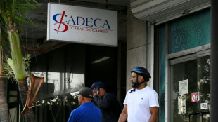 D&oacute;lares, euros, pesos e MLC: o quebra-cabe&ccedil;as das moedas em Cuba