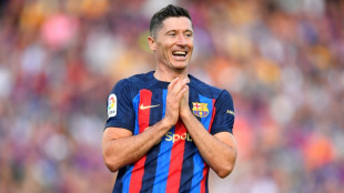 Espagne: le Bar&ccedil;a d&eacute;roule, l'Espanyol rel&eacute;gu&eacute;