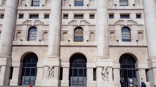 Borsa: Milano chiude in calo, Ftse Mib -1,21%
