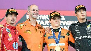 Piastri gana en Azerbaiy&aacute;n, Norris pisa los talones a Verstappen