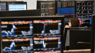 Borsa: l'Europa prosegue positiva dopo dati Usa, in discesa petrolio e gas