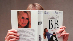 Brigitte Bardot publica un libro abecedario con sus definiciones escritas a mano