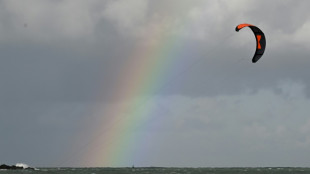 Einsatzkr&auml;fte retten 14-j&auml;hrigen Kitesurfer vor Schleswig-Holstein aus Ostsee