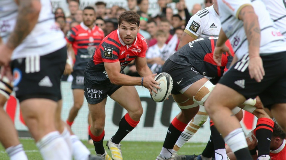 Top 14: Toulouse impose son froid r&eacute;alisme &agrave; Brive dans un match &agrave; sens unique