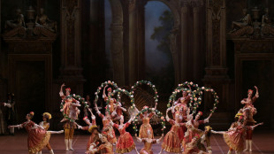 La stagione del ballo della Scala si inaugura nel nome di Armani