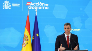 Sánchez anuncia un abono de transporte de 60 euros por mes en España