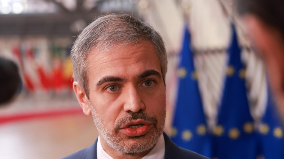 Madrid, 'Ue riconosca catalano, basco e galiziano, nessun motivo per il rinvio'