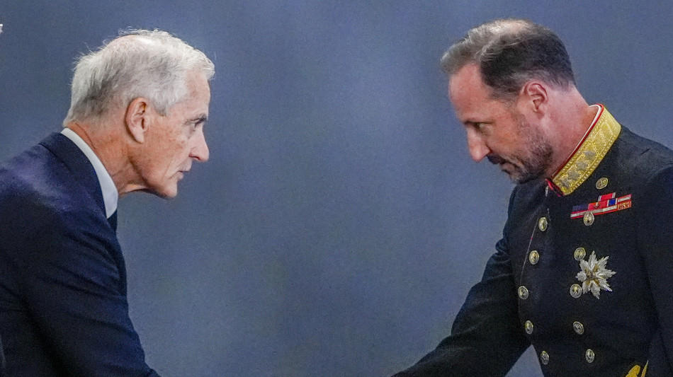 >>>ANSA/ Addio ad Harald V, ora il figlio Haakon &egrave; il re pi&ugrave; giovane d'Europa