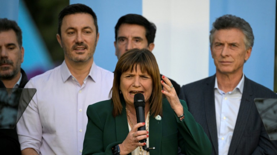 Bullrich conclui campanha na Argentina e promete acabar com 'corrup&ccedil;&atilde;o kirchnerista'